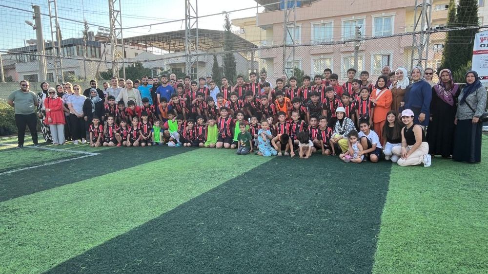 Gaziantepspor Futbol Okulu cıvıl cıvıl... Büyük ilgi var